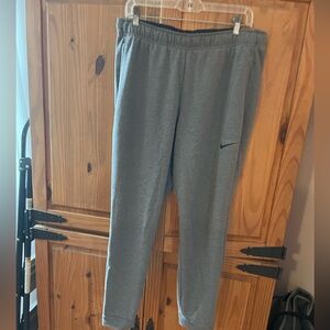 Grey Nike Xl sweatpants-shrunk